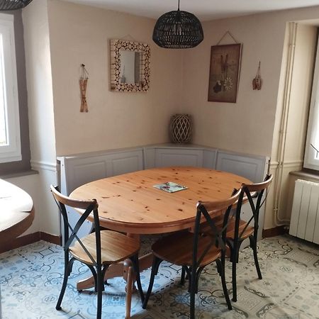 Maison De Village Dans Une Rue Calme Ax-les-Thermes Luaran gambar